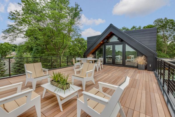 Deck Construction in Stamford